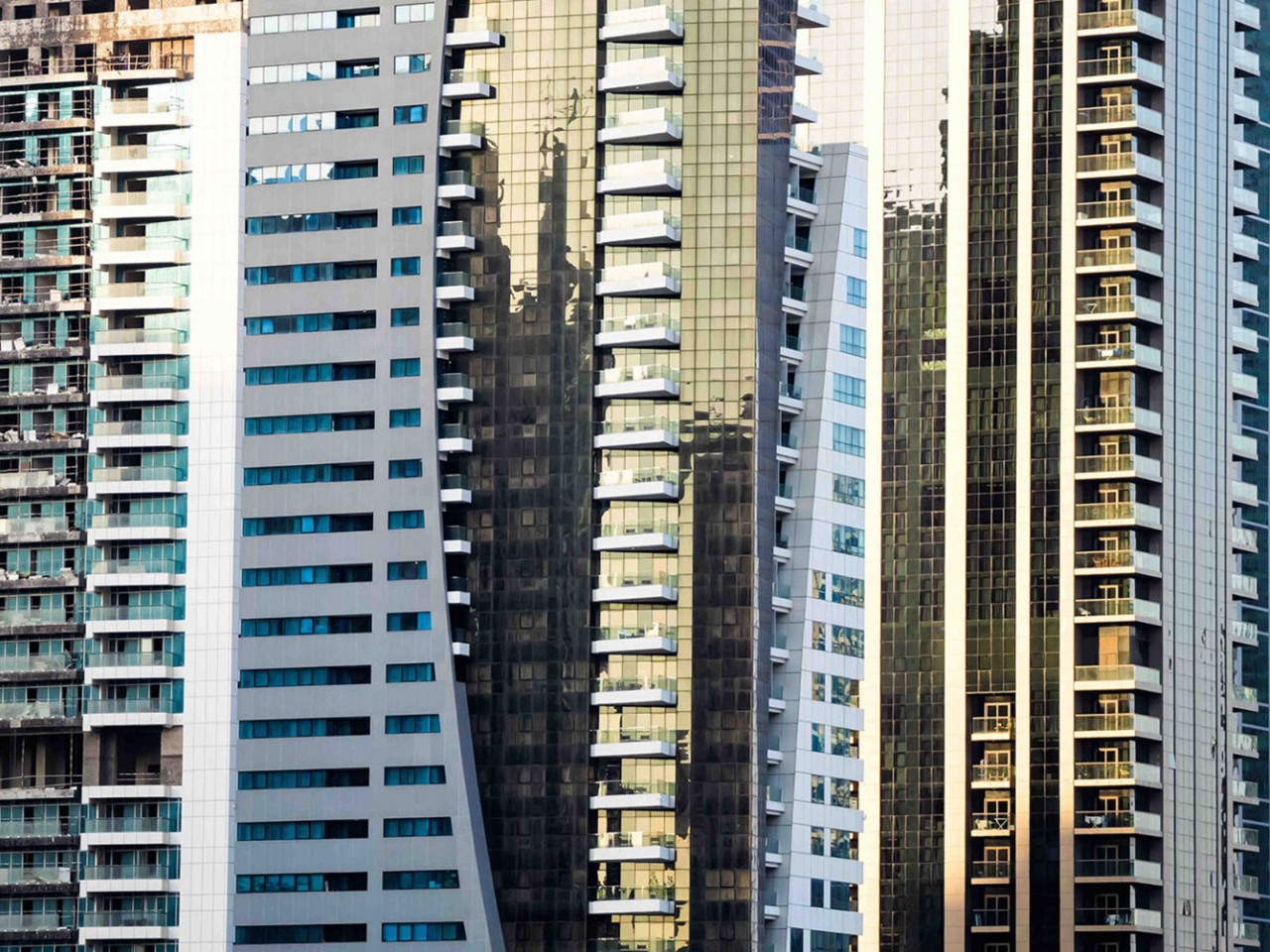 16Feb_G_BUS_PwCsurvey_ME_properties.jpg